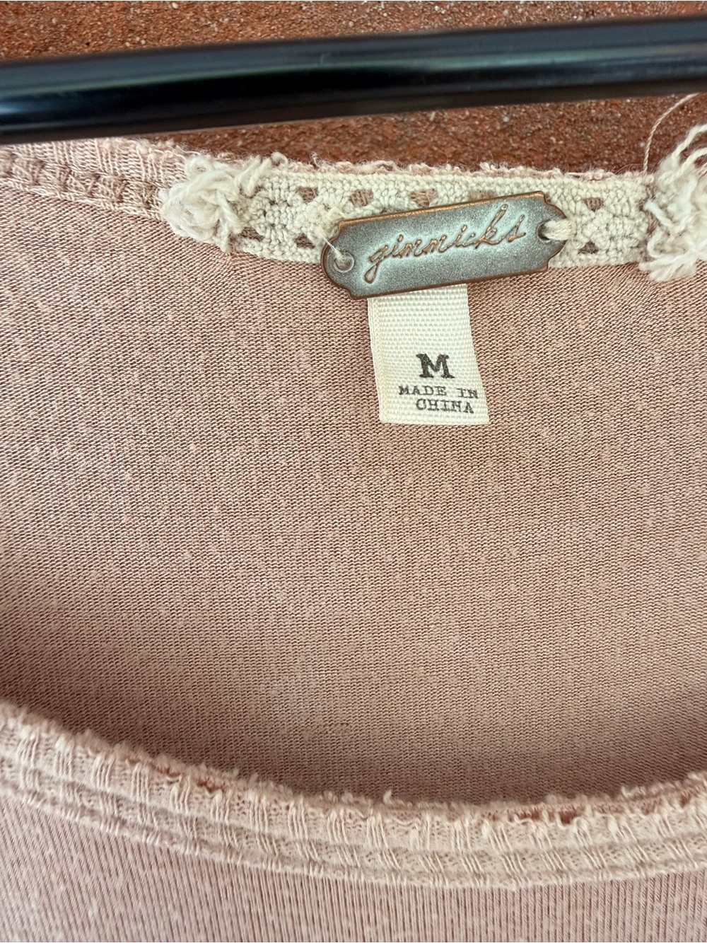 Hi/Low top - Picture 4 of 4